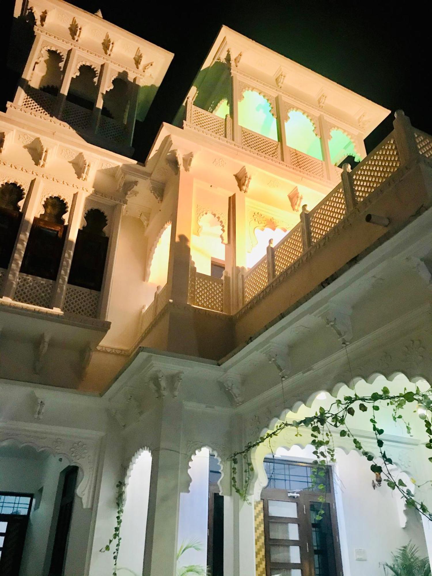 Royal Heritage Villa Udaipur Bagian luar foto