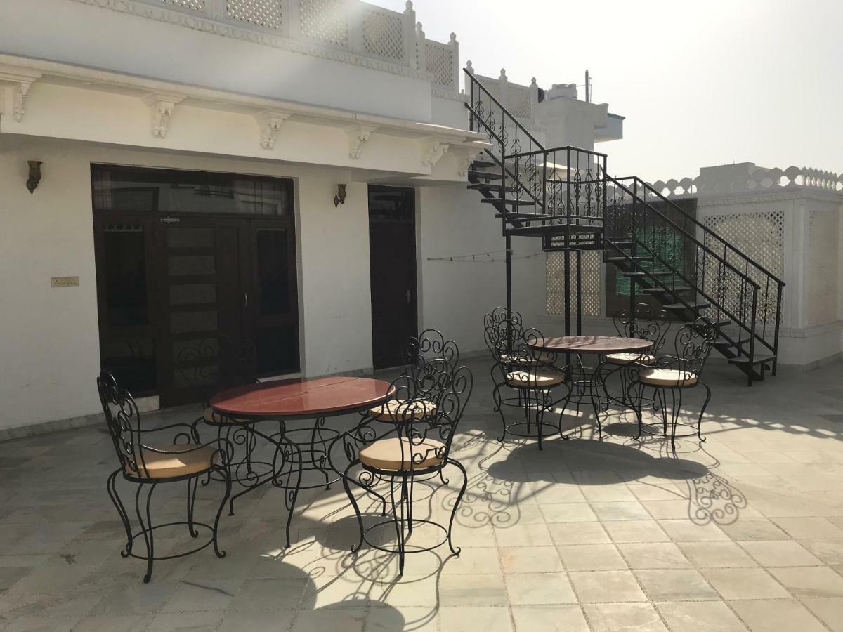 Royal Heritage Villa Udaipur Bagian luar foto